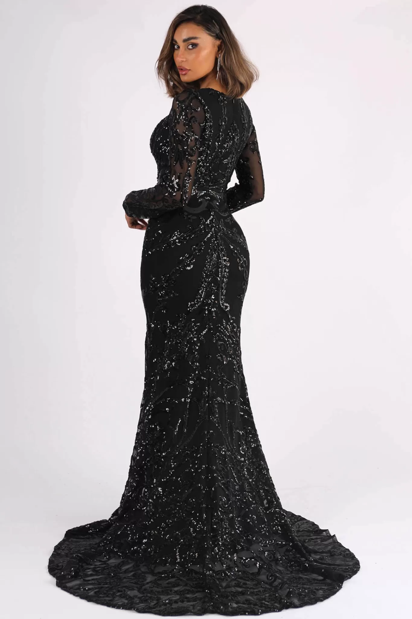 Women NBLUXE Dresses | Black Tie Dresses>AMANI Long Sleeve Sequin Gown - Black