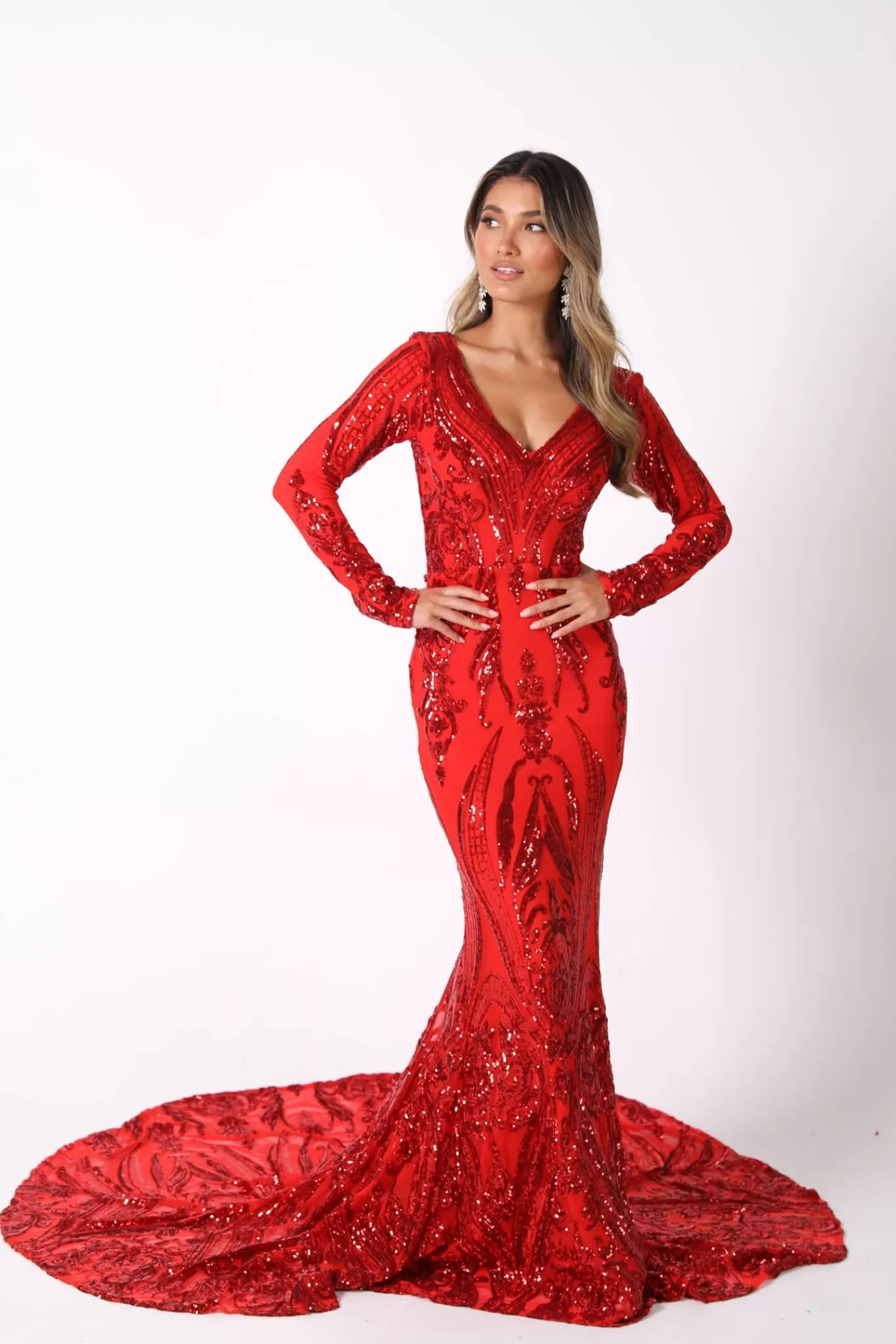 Women NBLUXE Dresses | Black Tie Dresses>Elena Long-Sleeve Pattern Sequin Gown - Red