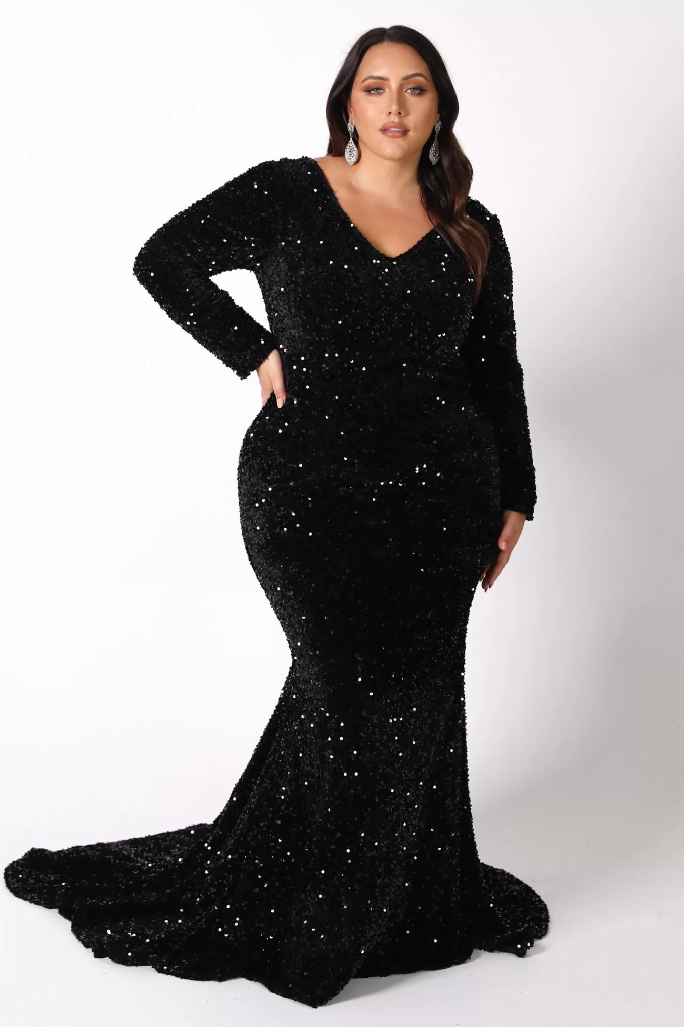 Women NBLUXE Dresses | Black Tie Dresses>Petra Long Sleeve Gown in Black