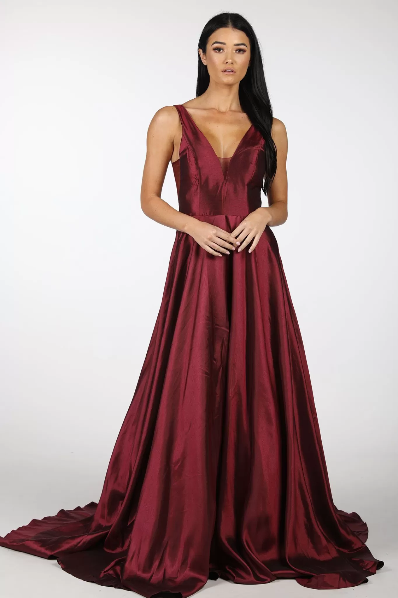 Women Hot Pink Dresses | Black Tie Dresses>SAMIRA V-Neck Satin Ball Gown - Deep Red