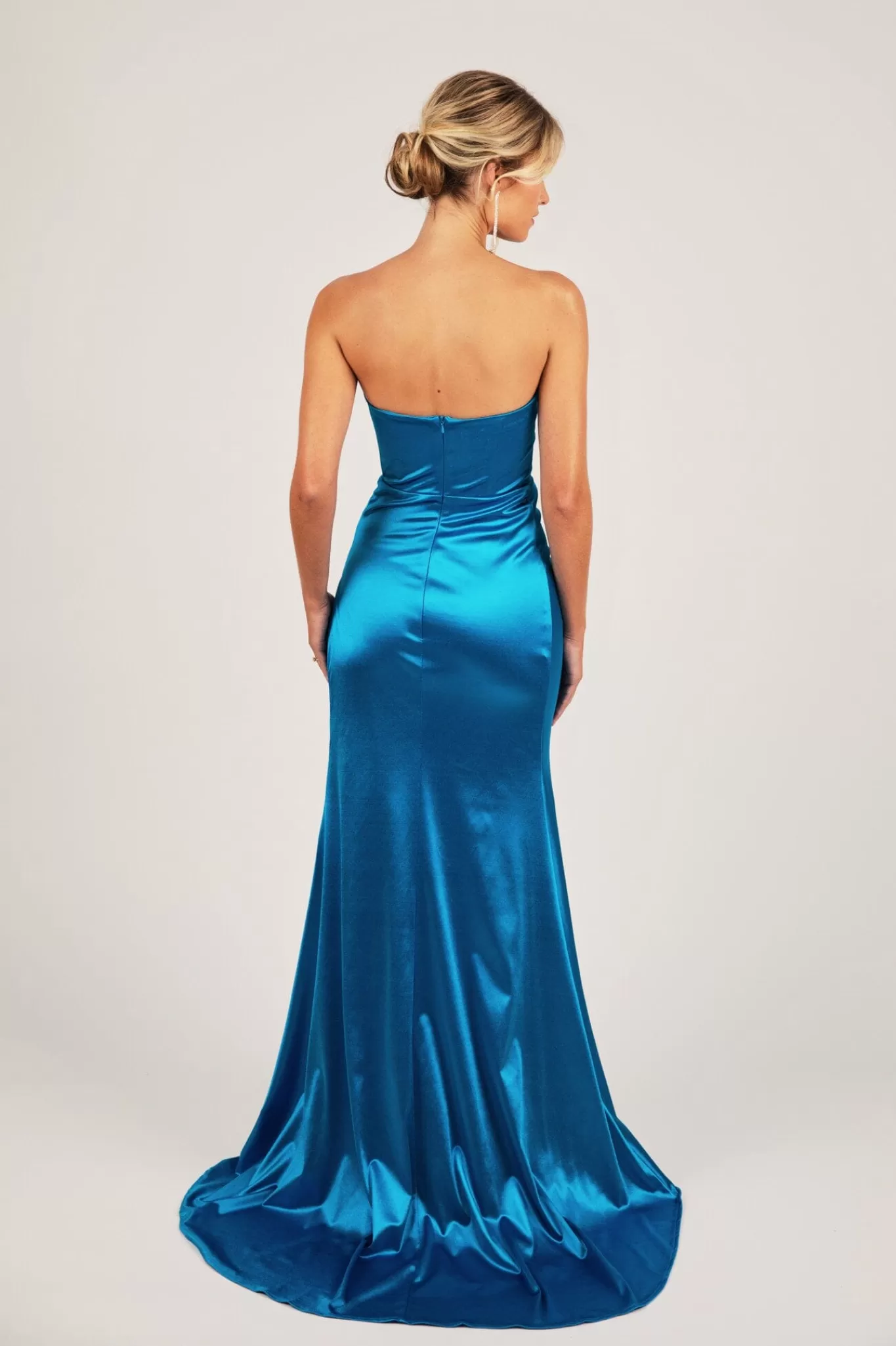 Women NBLUXE Dresses | Black Tie Dresses>Zaria Gown - Sky Blue